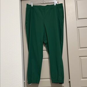 Lululemon Green Casual Jogger Pants